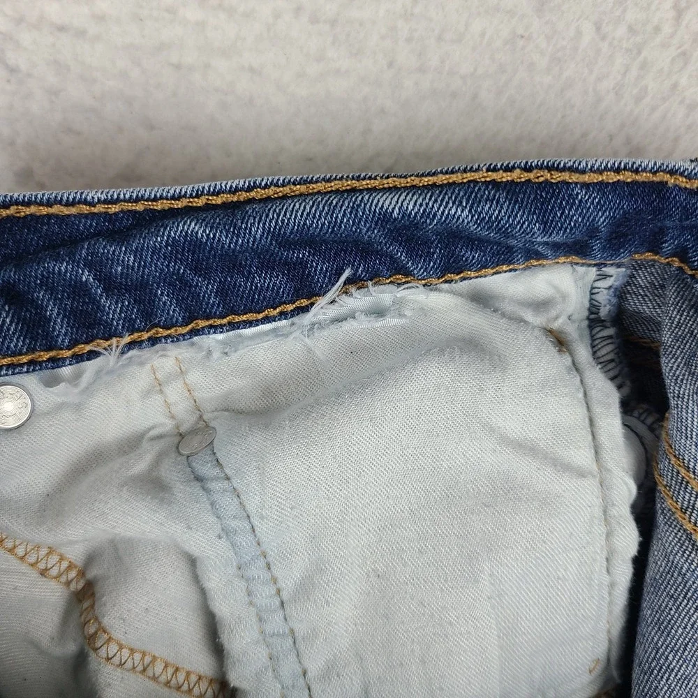 Levi's 502 Jeans Mens Blue 31x30 Slim Tapered Medium Wash Denim